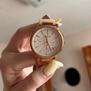 Fossil rose gold watch